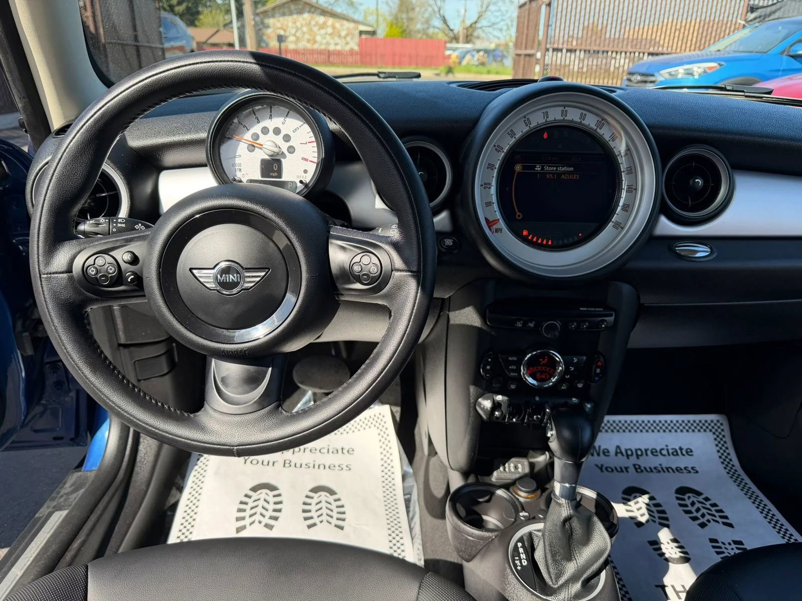 Used 2013 MINI Cooper Hardtop image 14