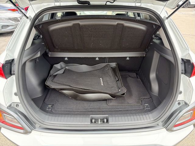 Used 2021 Hyundai Kona Limited w/ Cargo Package image 22