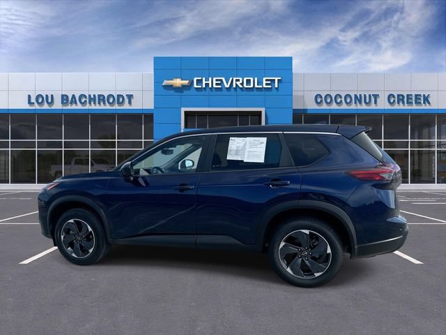 Used 2024 Nissan Rogue SV FWD image 5
