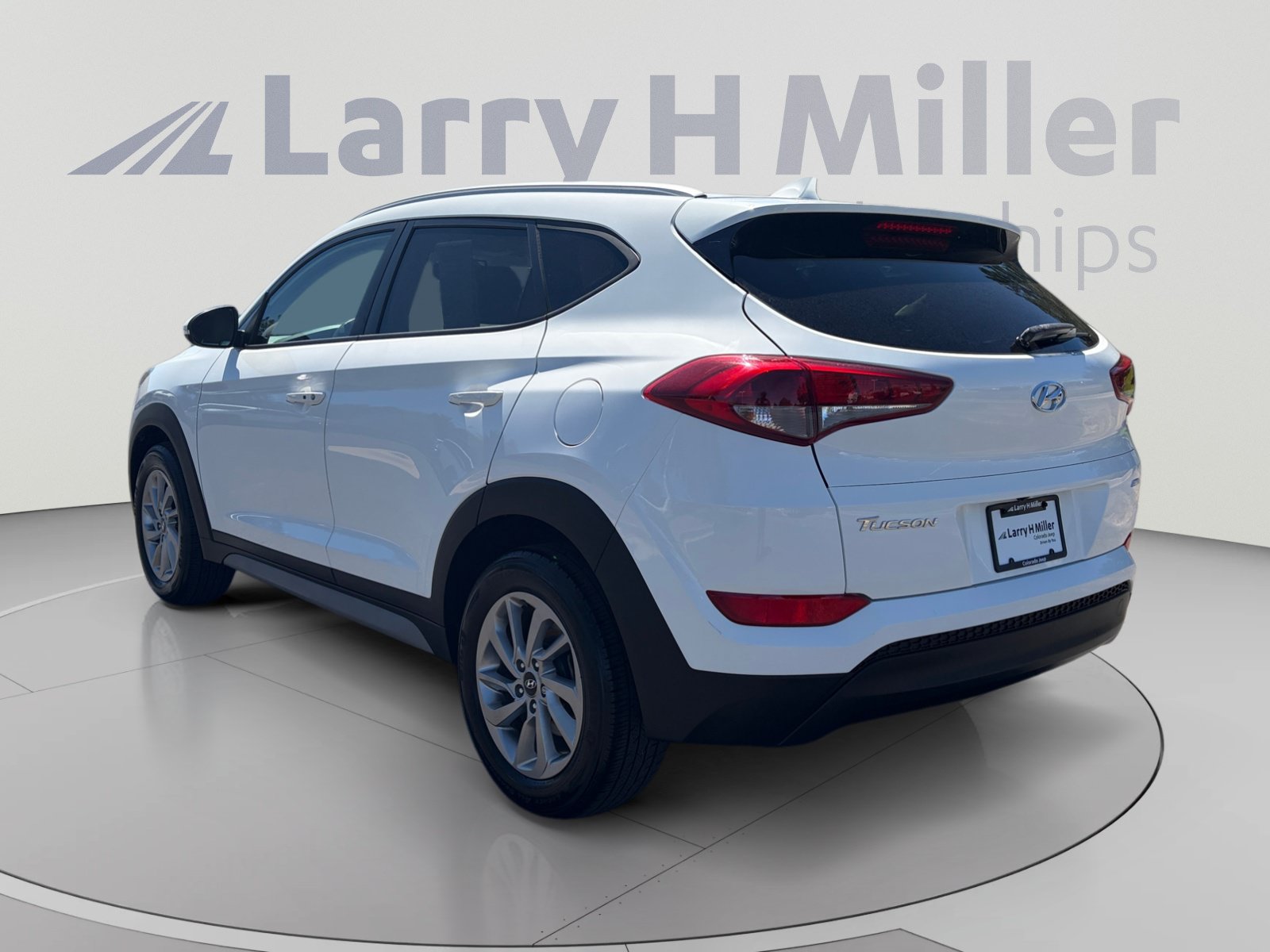 Used 2018 Hyundai Tucson SEL Plus w/ Cargo Package AWD/4WD image 3