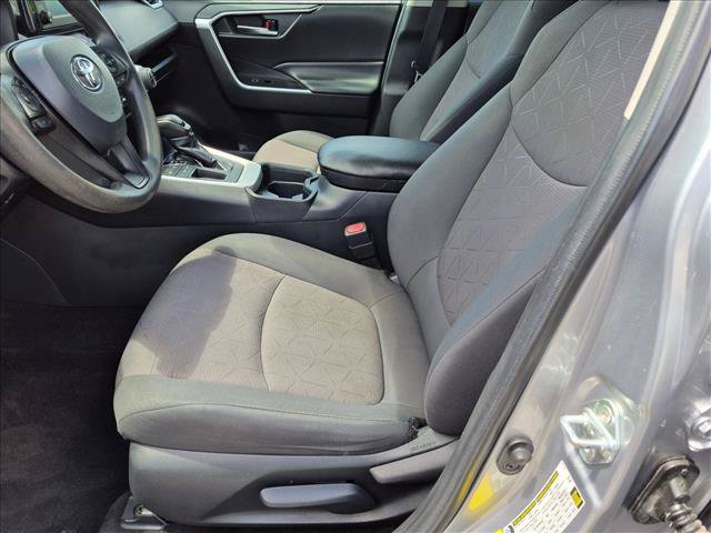 Used 2019 Toyota RAV4 XLE FWD image 15