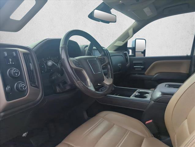 Used 2018 GMC Sierra 3500 Denali w/ Duramax Plus Package image 10