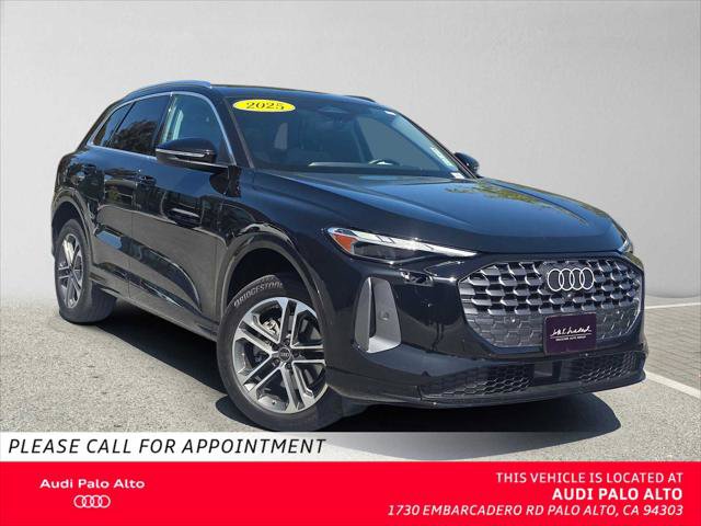 Used 2025 Audi Q5 Premium w/ Convenience Package