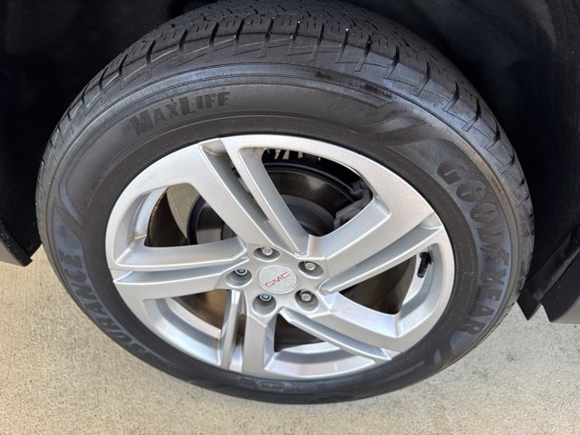 Used 2018 GMC Terrain SLE w/ Driver Convenience Package AWD/4WD image 37
