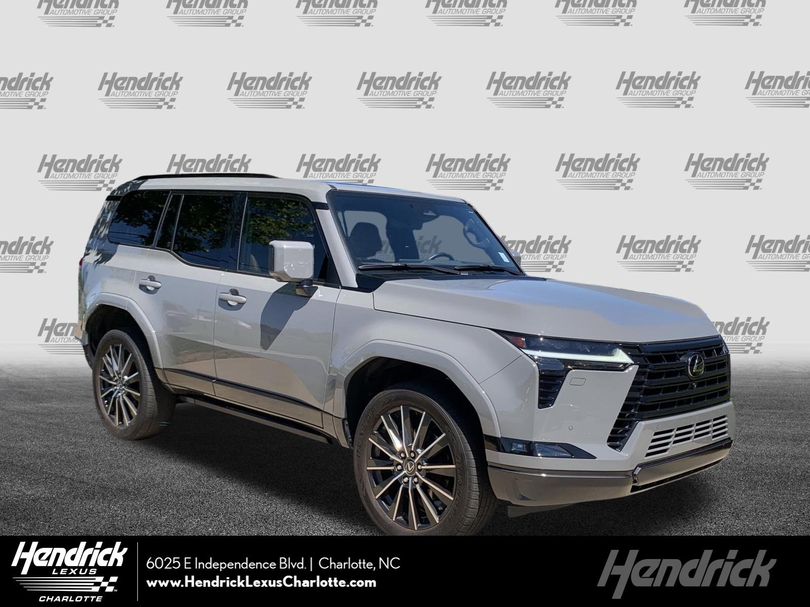 Used 2024 Lexus GX 550 w/ Accessory Package (Z1) AWD/4WD image 1