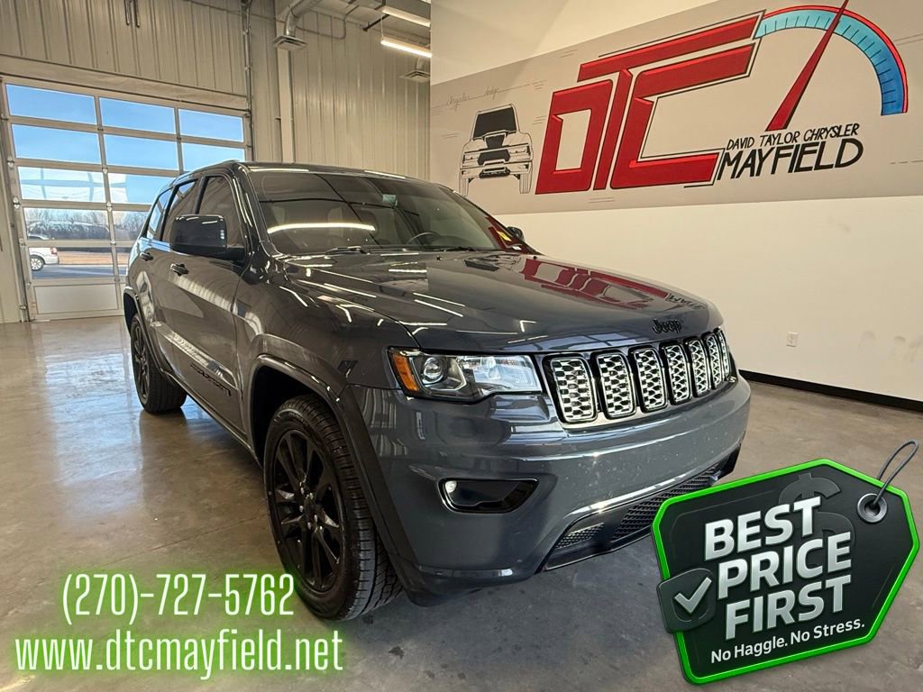 Used 2018 Jeep Grand Cherokee Altitude video 1