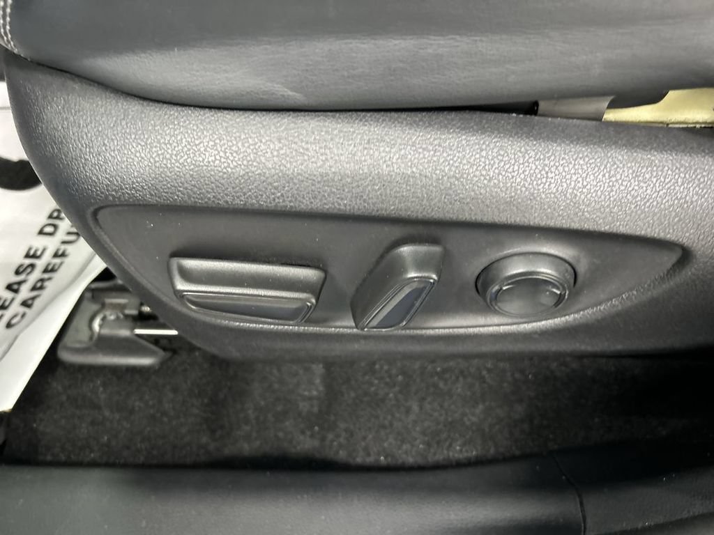 Used 2019 Toyota RAV4 XLE Premium w/ All Weather Liner Package AWD/4WD image 10