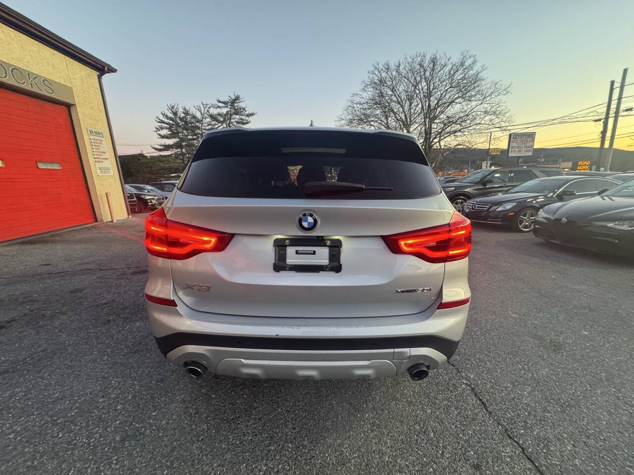 Used 2019 BMW X3 xDrive30i w/ Driving Assistance Package AWD/4WD image 5