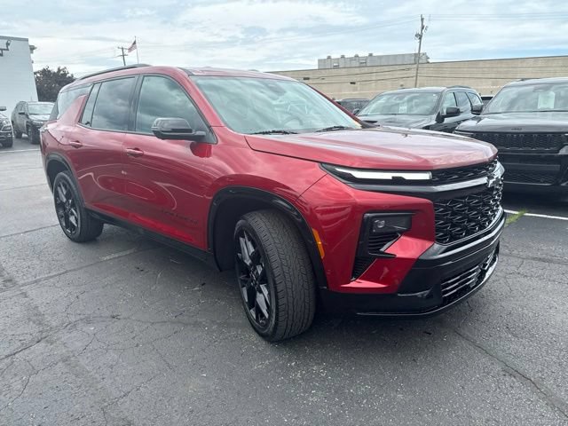 Used 2024 Chevrolet Traverse RS w/ LPO, Floor Liner Package AWD/4WD image 3