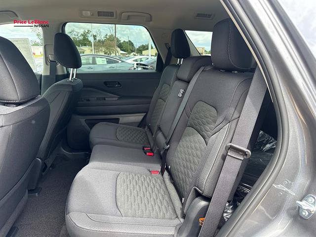 New 2026 Nissan Pathfinder SV w/ Cargo Package AWD/4WD image 7