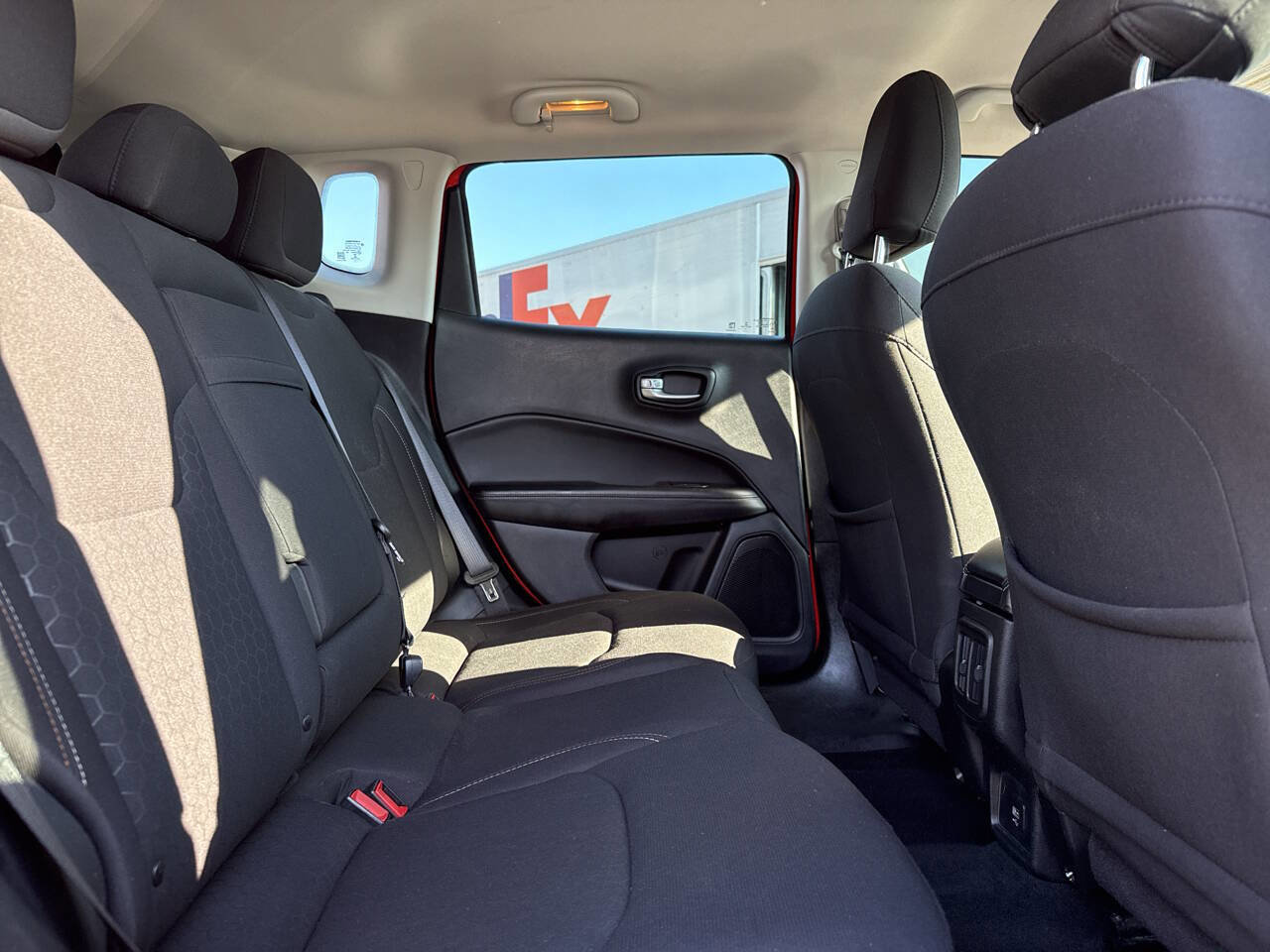 Used 2018 Jeep Compass Sport FWD image 18
