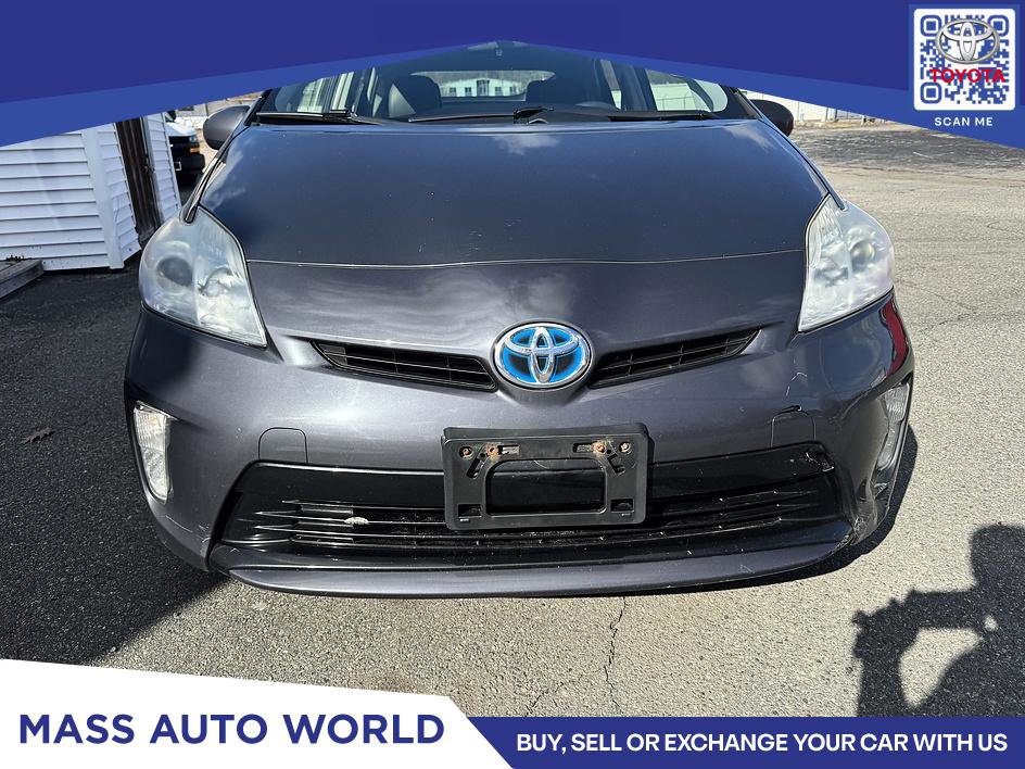 Used 2013 Toyota Prius Three image 2