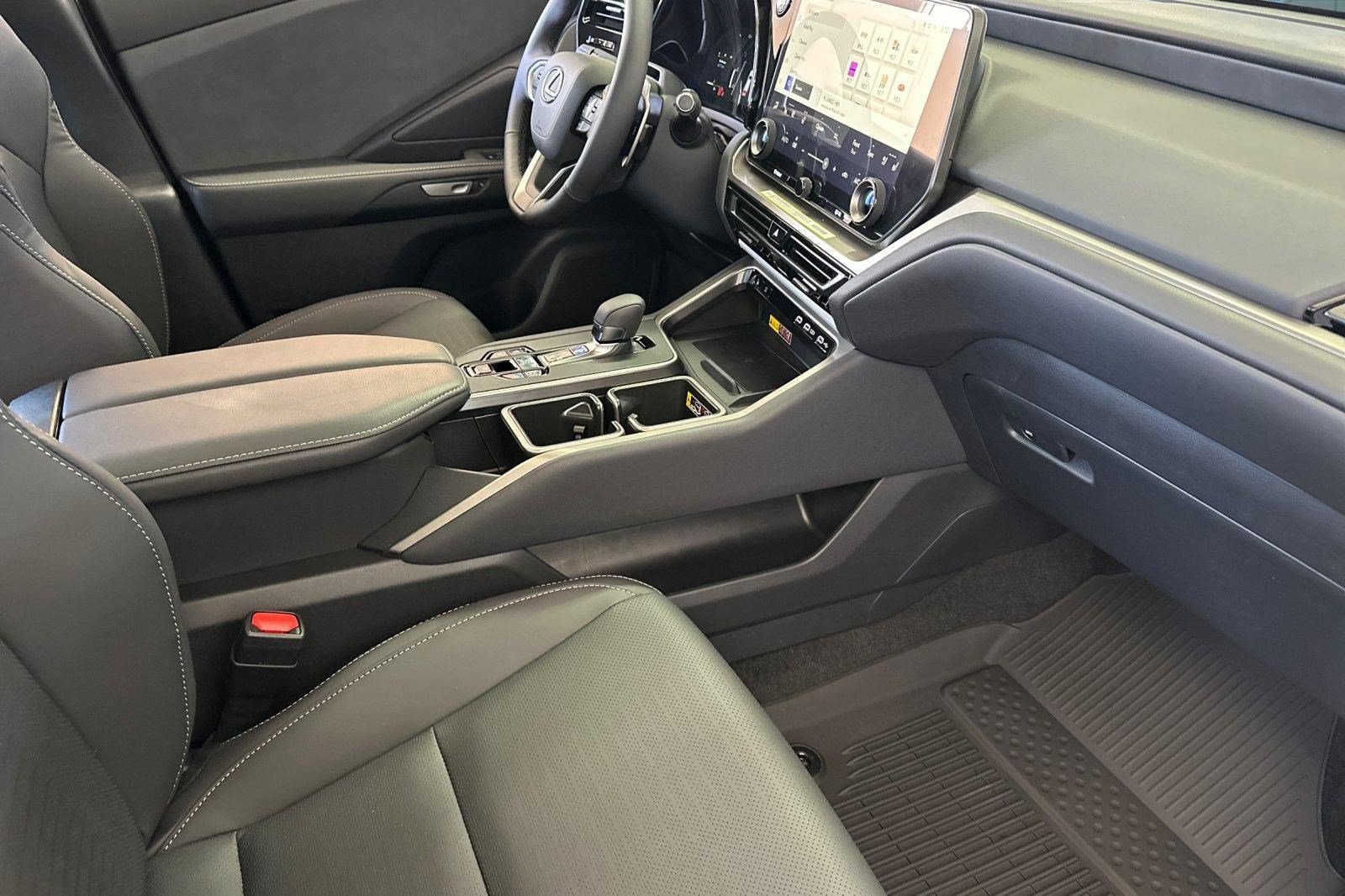 New 2026 Lexus TX 350 AWD image 26