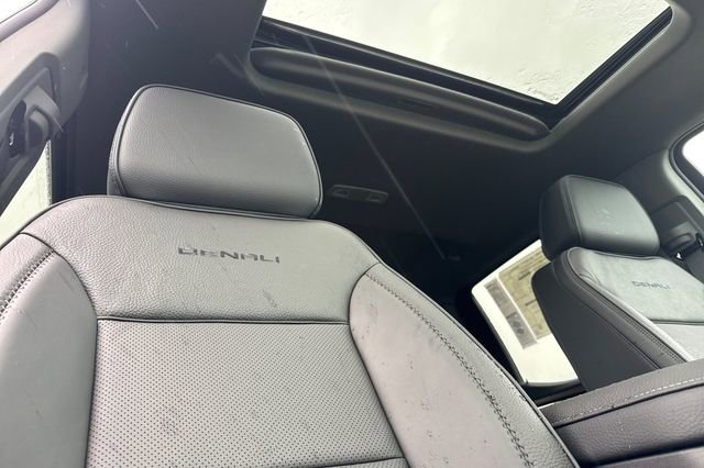New 2026 GMC Sierra 1500 Denali w/ Denali Reserve Package image 18