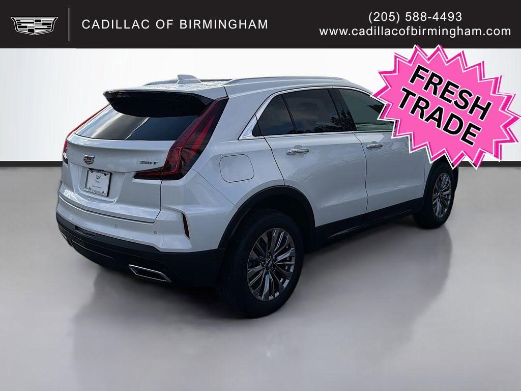 Certified 2025 Cadillac XT4 Premium Luxury w/ Cold Weather Package image 12