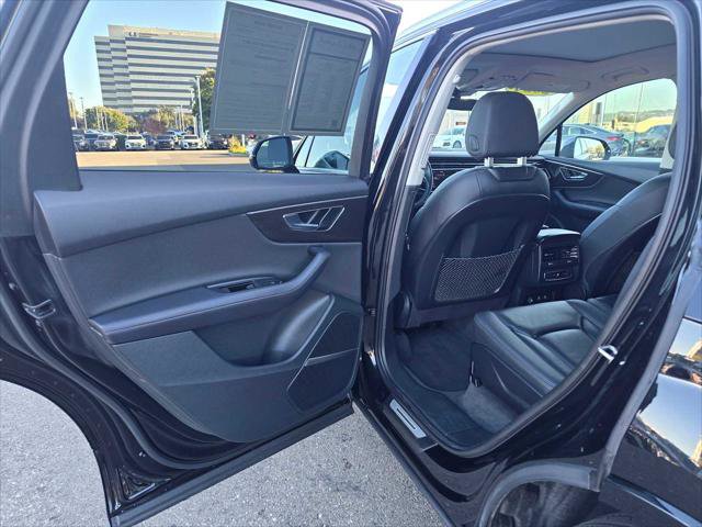 Used 2024 Audi Q7 3.0T Premium Plus image 17