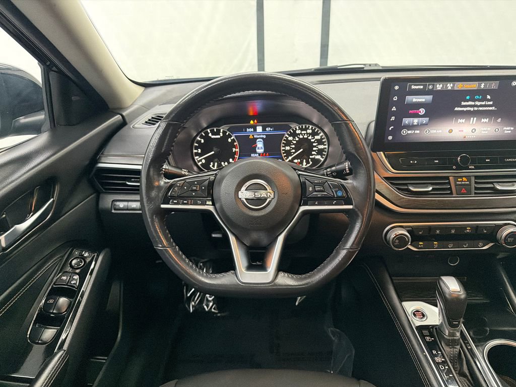 Used 2023 Nissan Altima 2.5 SV w/ SV Premium Package image 23