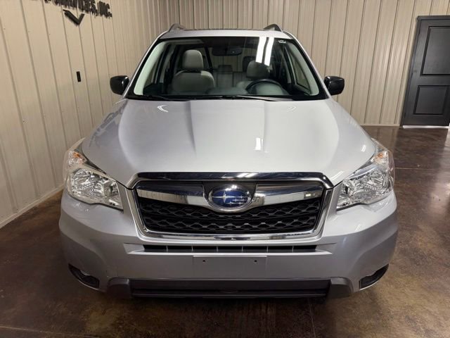Used 2015 Subaru Forester 2.5i Limited AWD/4WD image 2