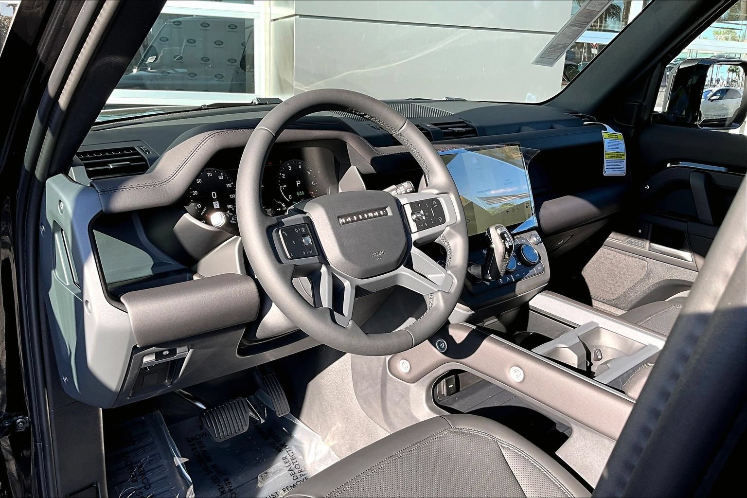 New 2026 Land Rover Defender 110 X-Dynamic SE AWD/4WD image 6