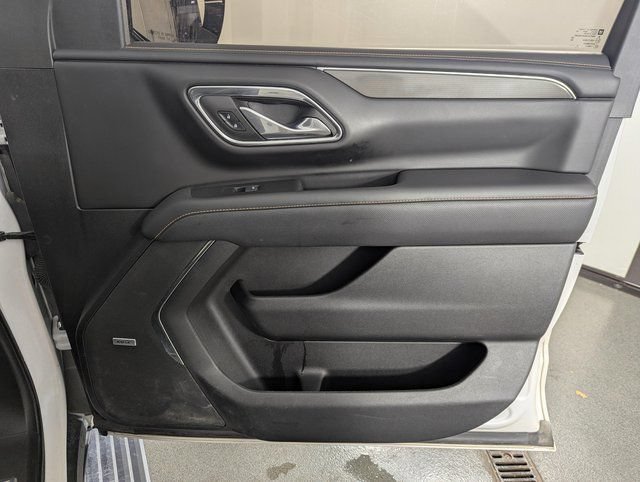 Used 2023 GMC Yukon AT4 w/ Technology Package AWD/4WD image 21