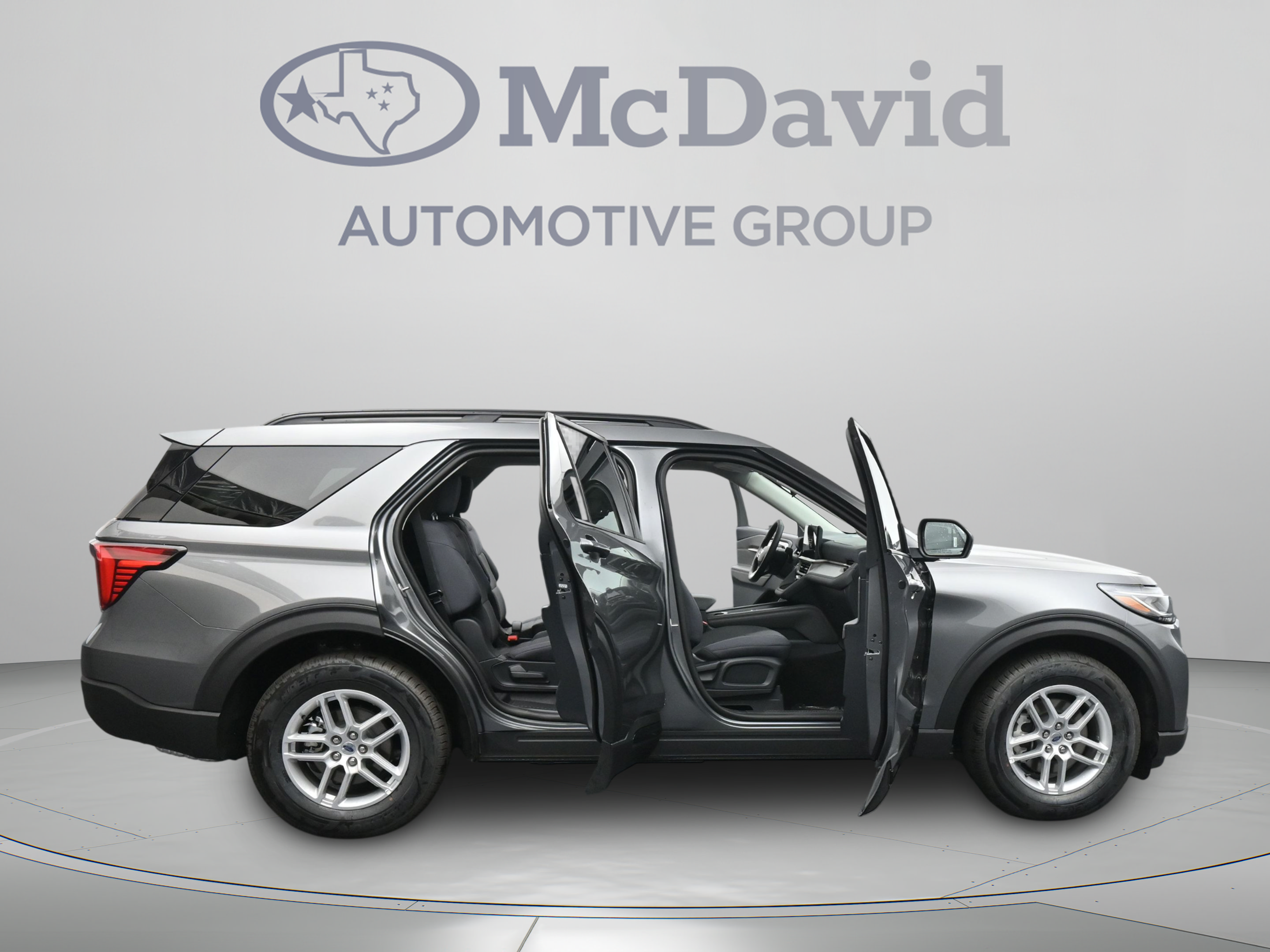 New 2026 Ford Explorer Active RWD image 26