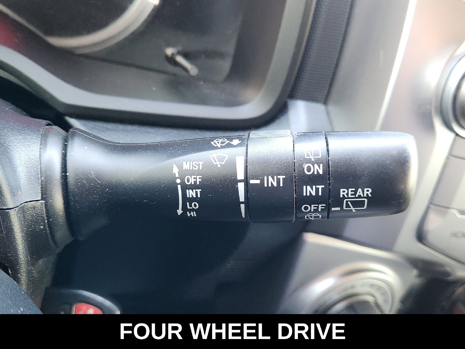 Used 2018 Toyota 4Runner SR5 Premium AWD/4WD image 25