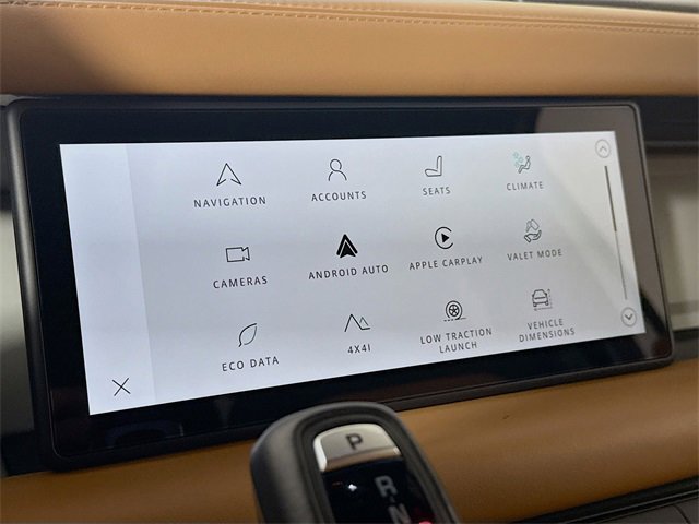 Certified 2023 Land Rover Defender 110 X-Dynamic SE image 15