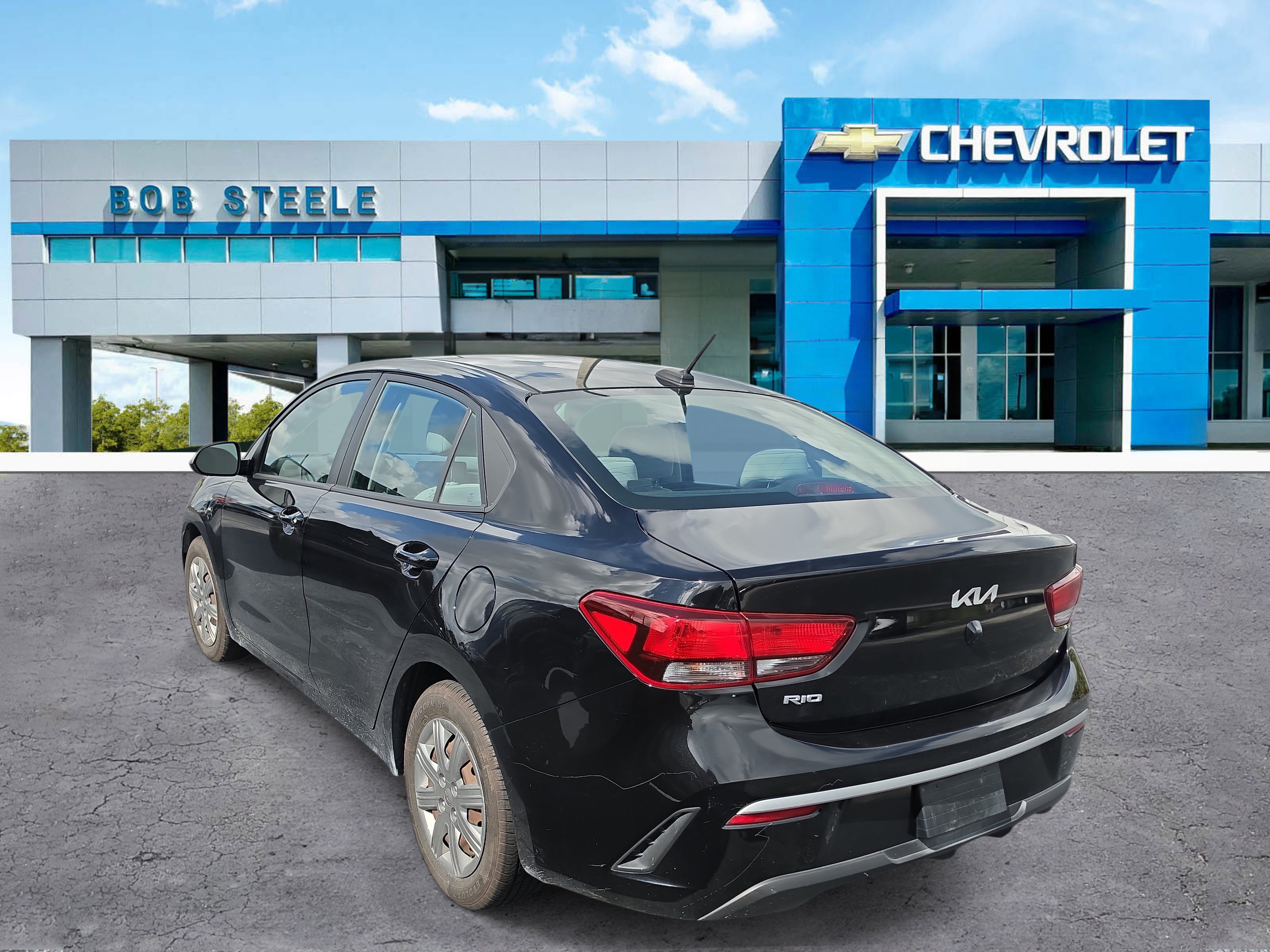 Used 2022 Kia Rio S FWD image 4