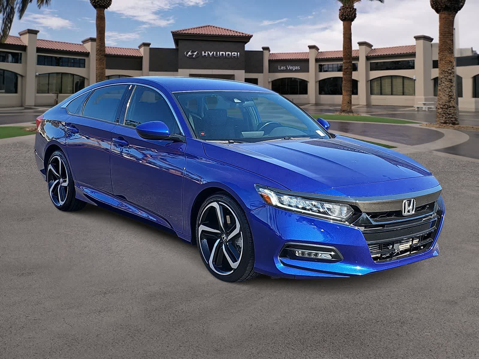 Used 2020 Honda Accord Sport image 2