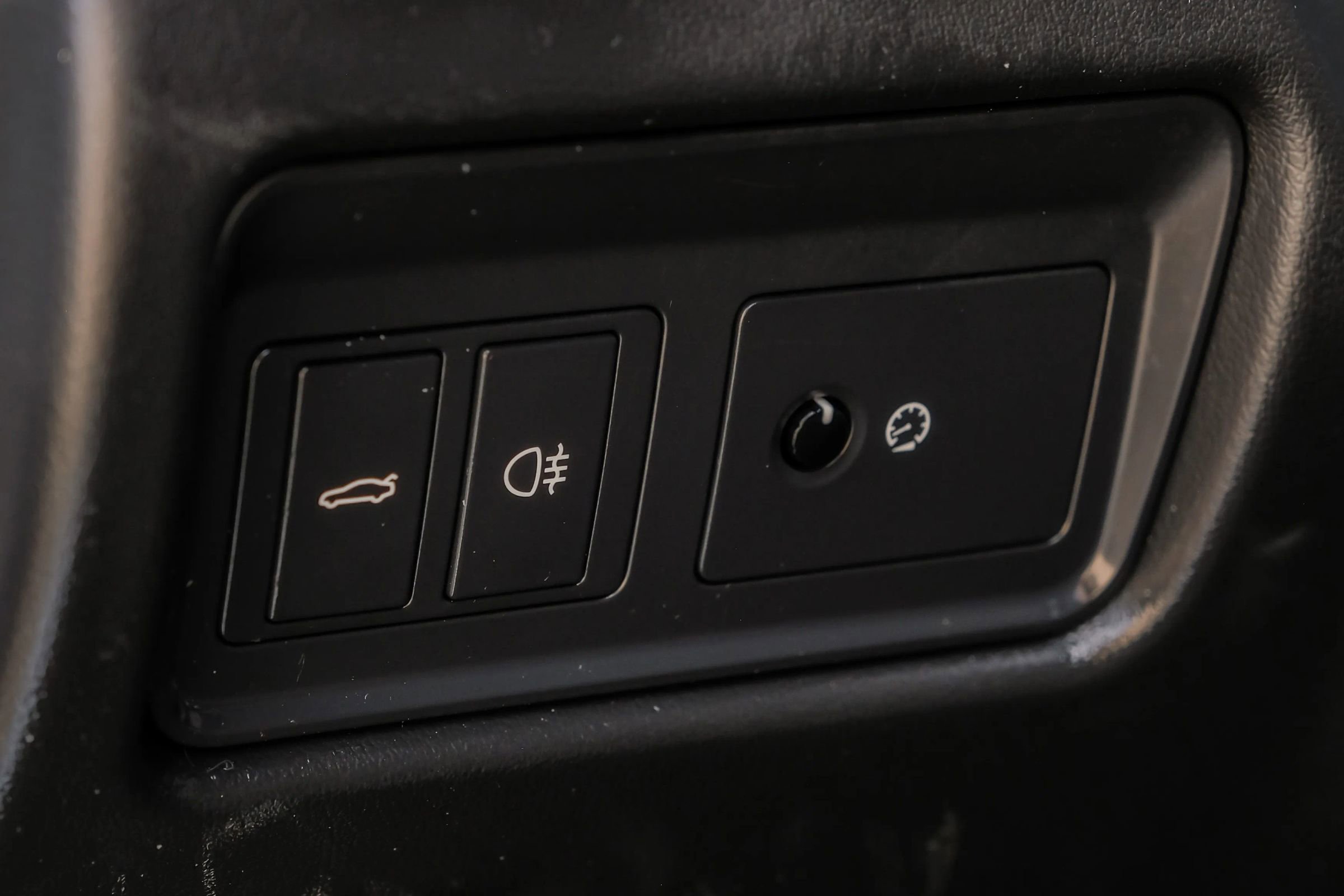 Used 2017 Jaguar F-TYPE Coupe image 25