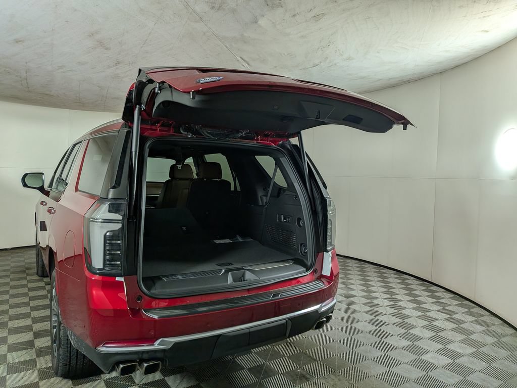 New 2026 Chevrolet Tahoe High Country AWD/4WD image 9