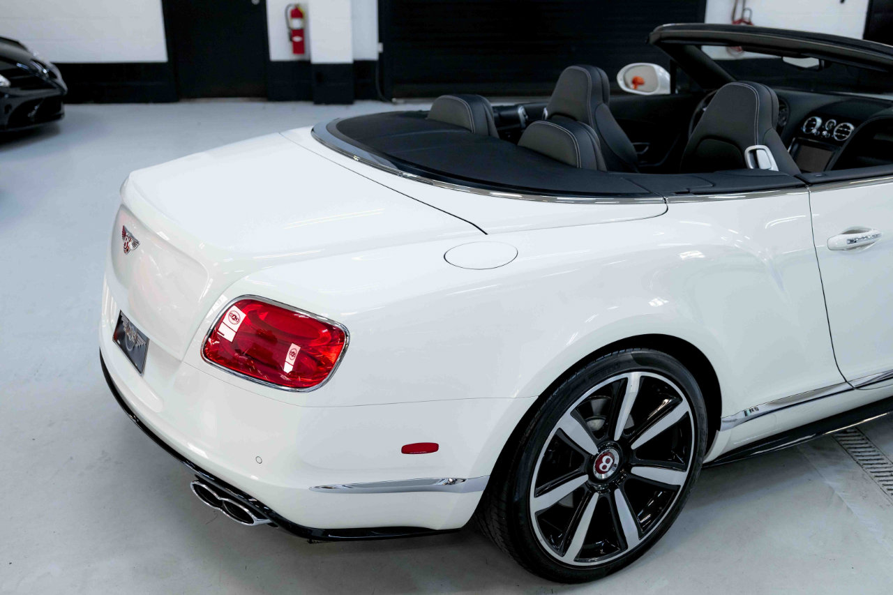 Used 2014 Bentley Continental GT V8 S image 32