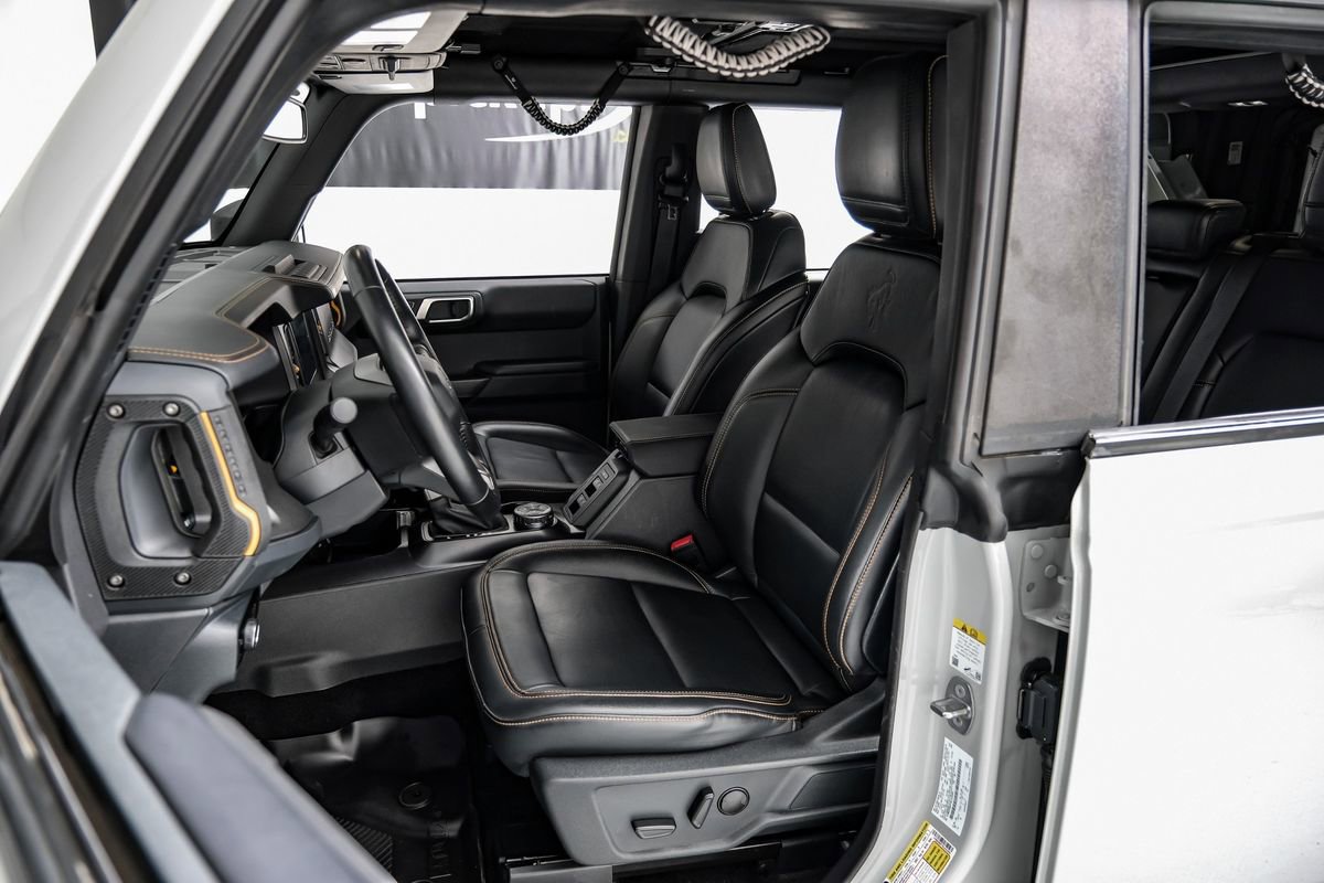 Used 2024 Ford Bronco Badlands image 46