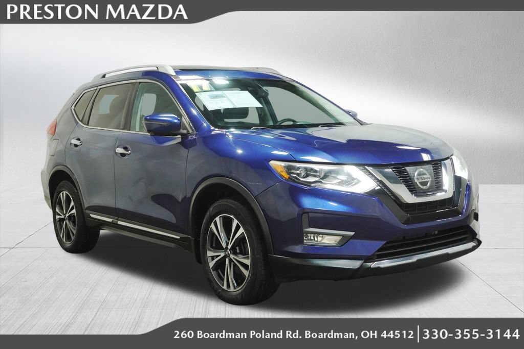 Used 2017 Nissan Rogue SL w/ SL Premium Package