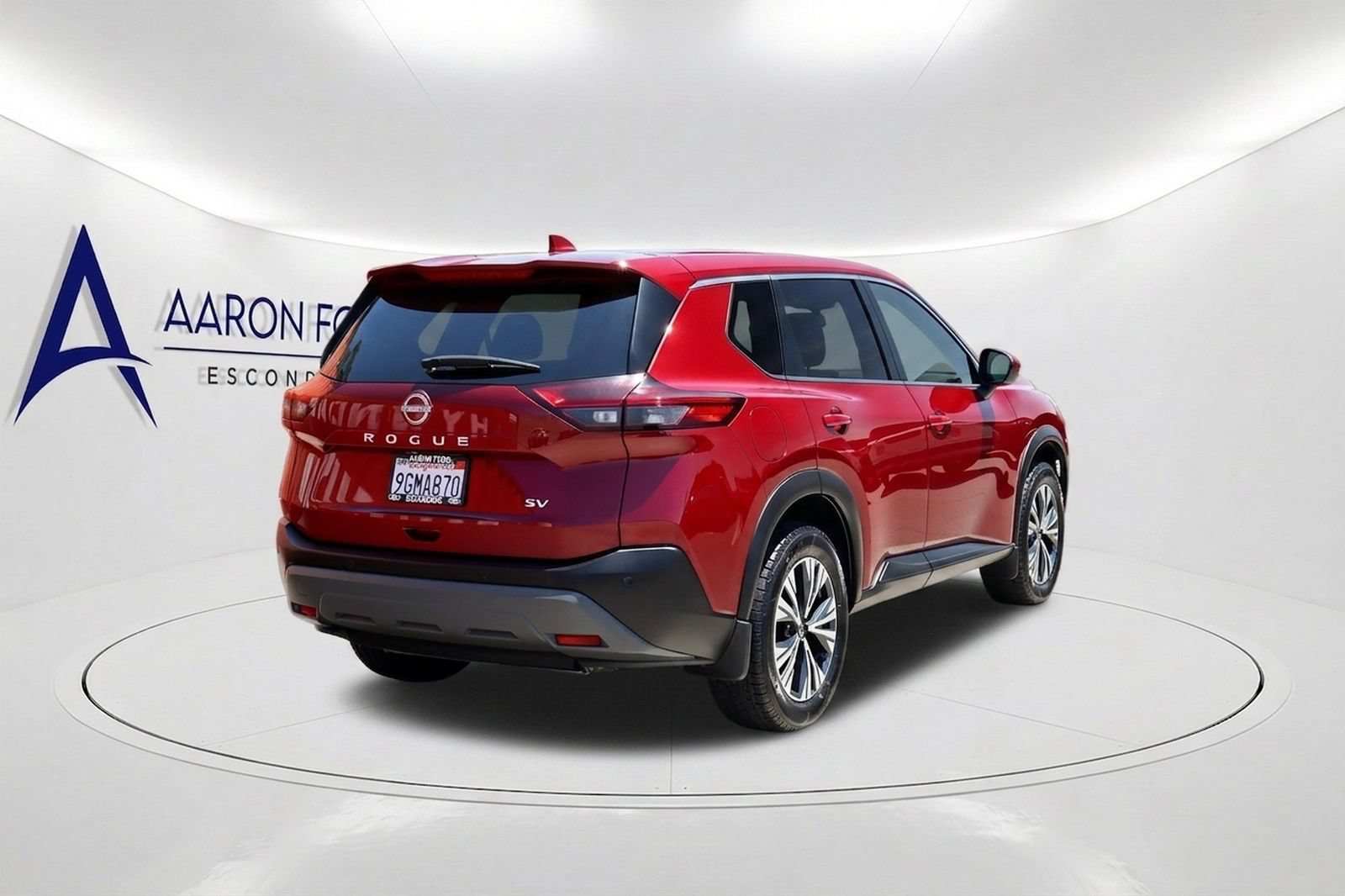 Used 2023 Nissan Rogue SV FWD image 4