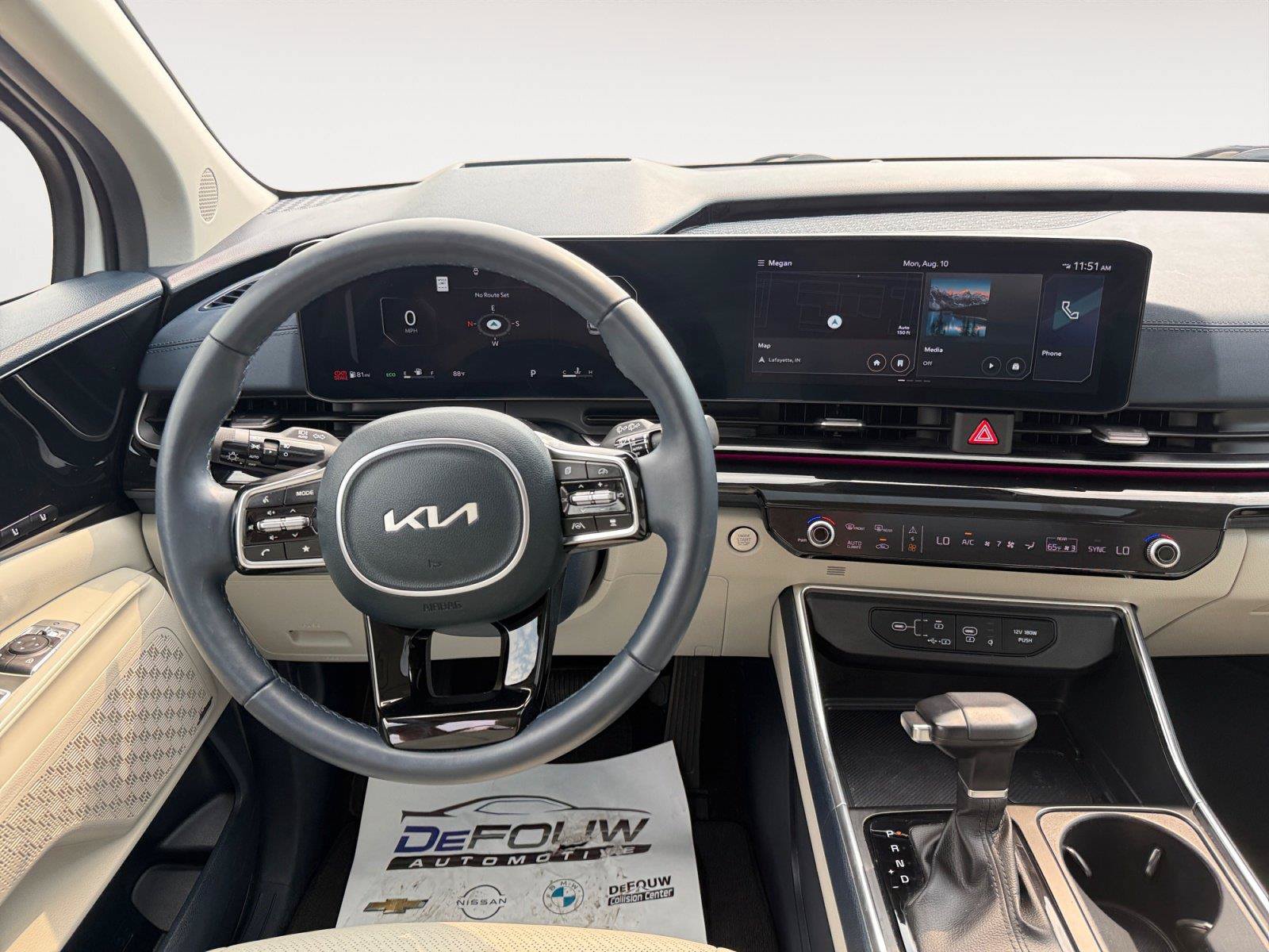 Used 2025 Kia Carnival SX Prestige FWD image 13