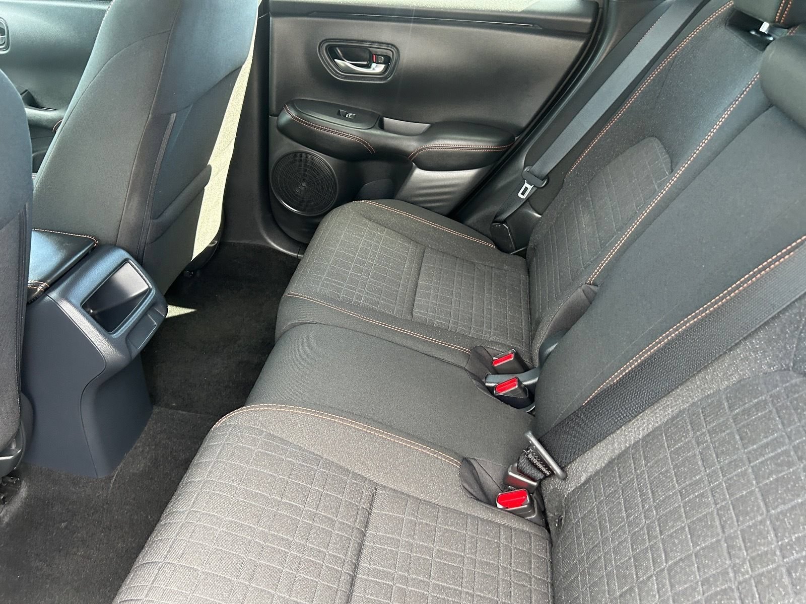 Certified 2025 Honda HR-V Sport image 18