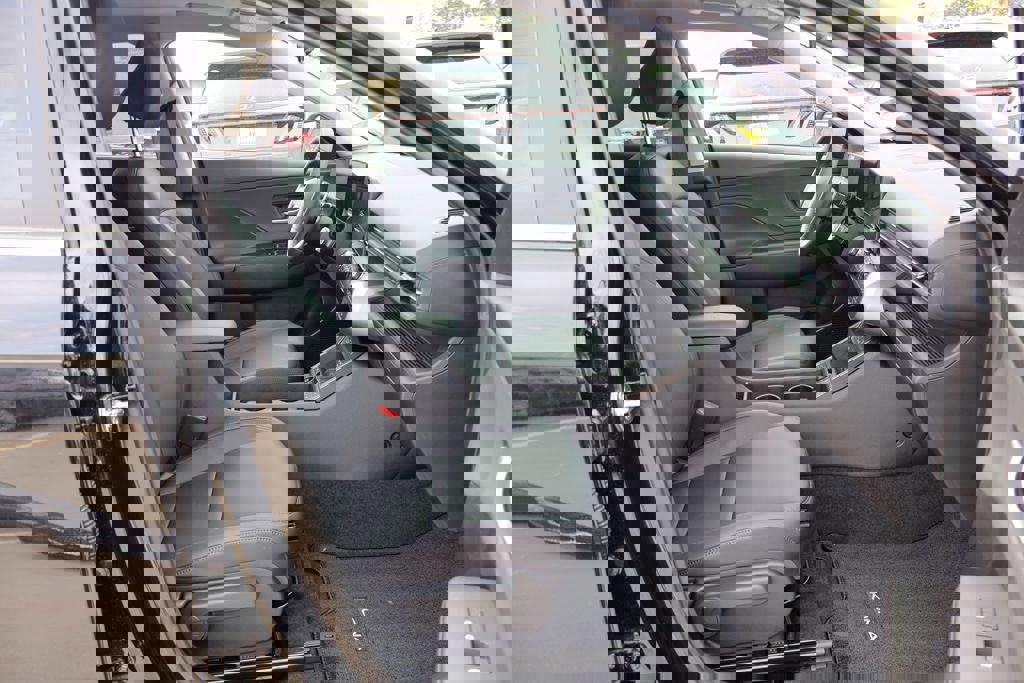 New 2026 Hyundai Kona Limited image 8