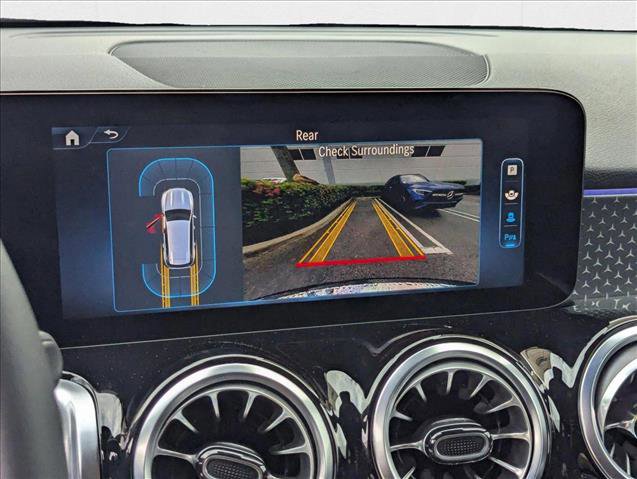 New 2025 Mercedes-Benz GLB 250 image 21