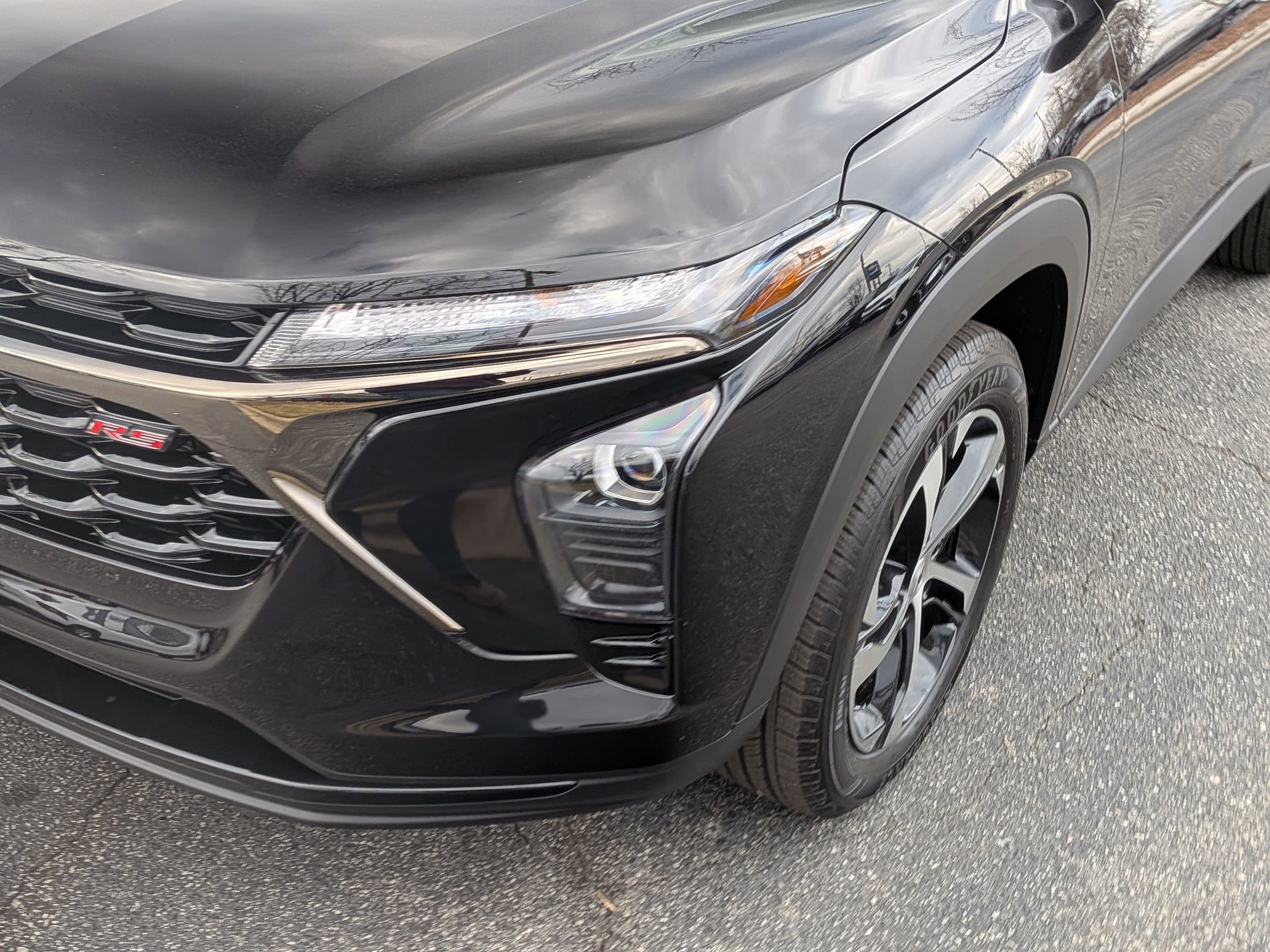 New 2026 Chevrolet Trax RS w/ Sunroof Package image 10