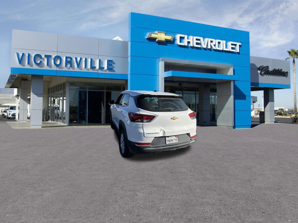 Used 2023 Chevrolet TrailBlazer LS FWD image 7