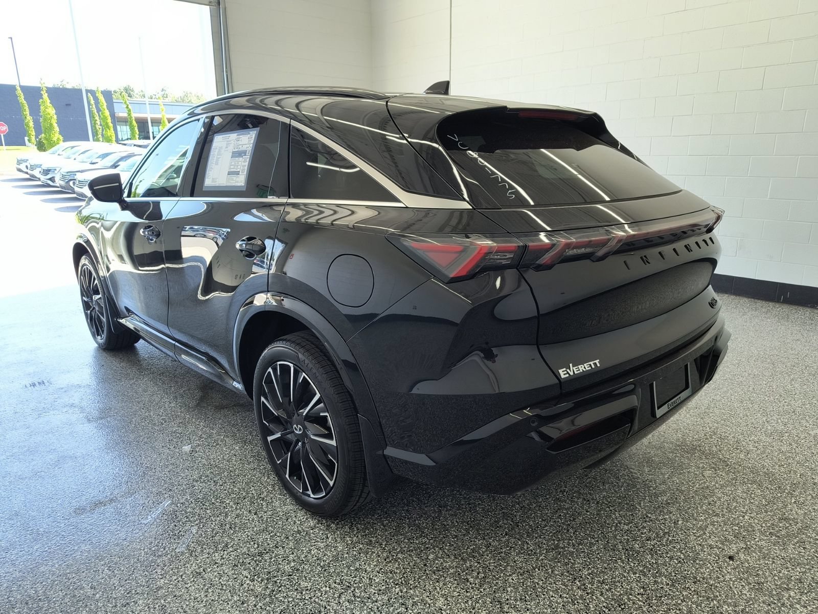 New 2027 INFINITI QX65 Autograph w/ Cargo Package AWD/4WD image 3