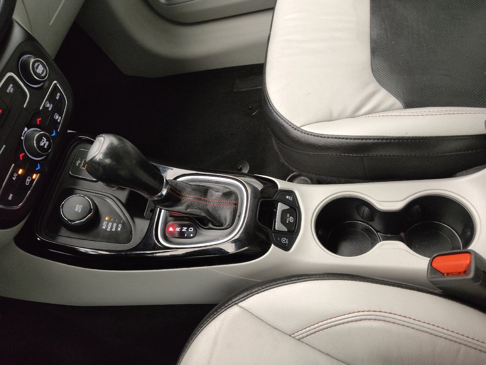 Used 2020 Jeep Compass Limited image 26