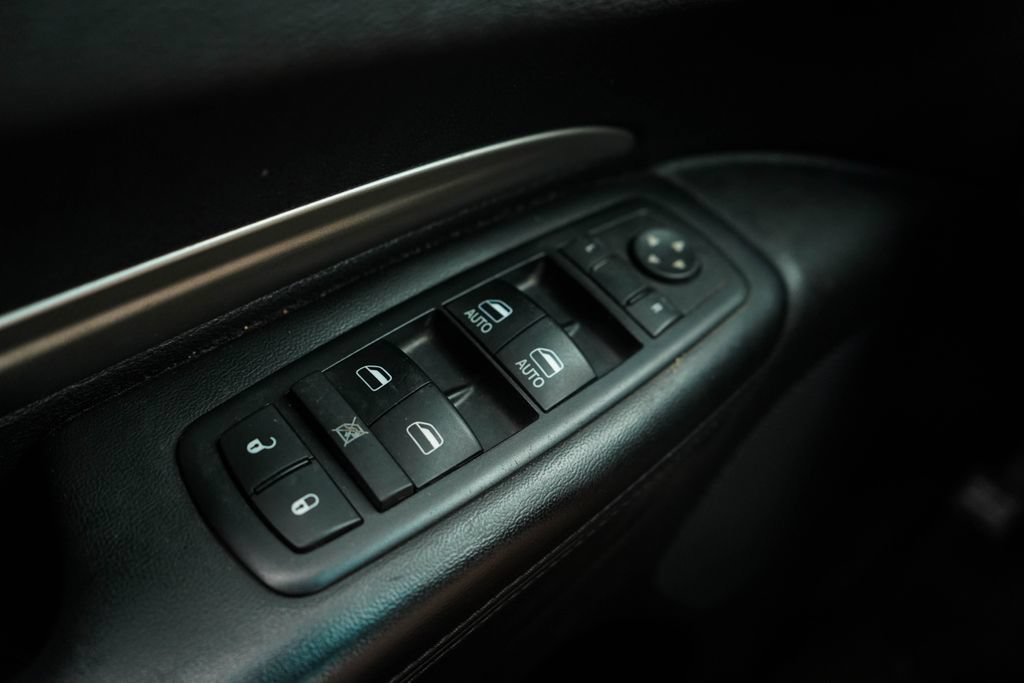 Used 2015 Dodge Durango SXT w/ Quick Order Package 23B RWD image 25
