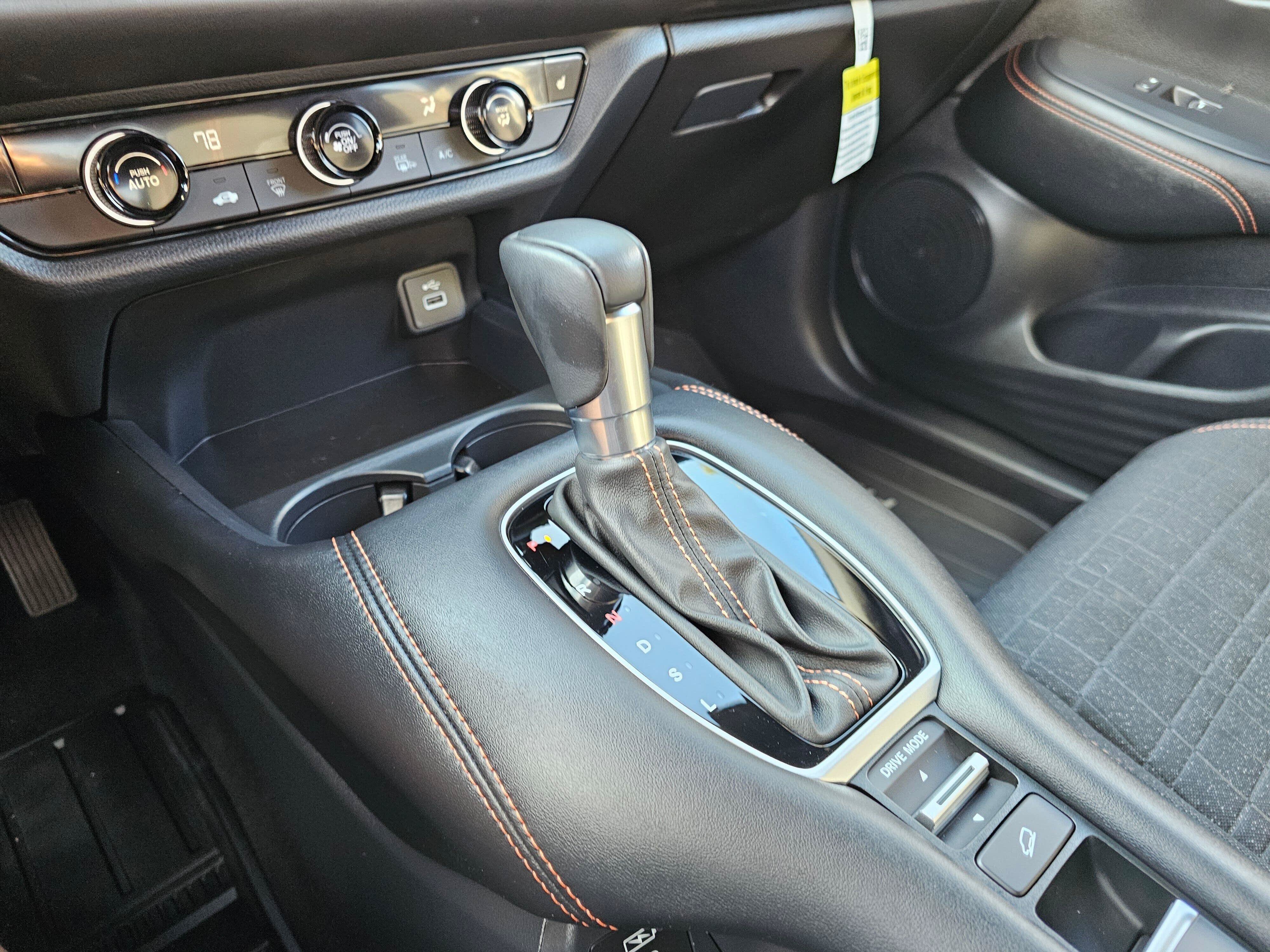 Certified 2025 Honda HR-V Sport image 30