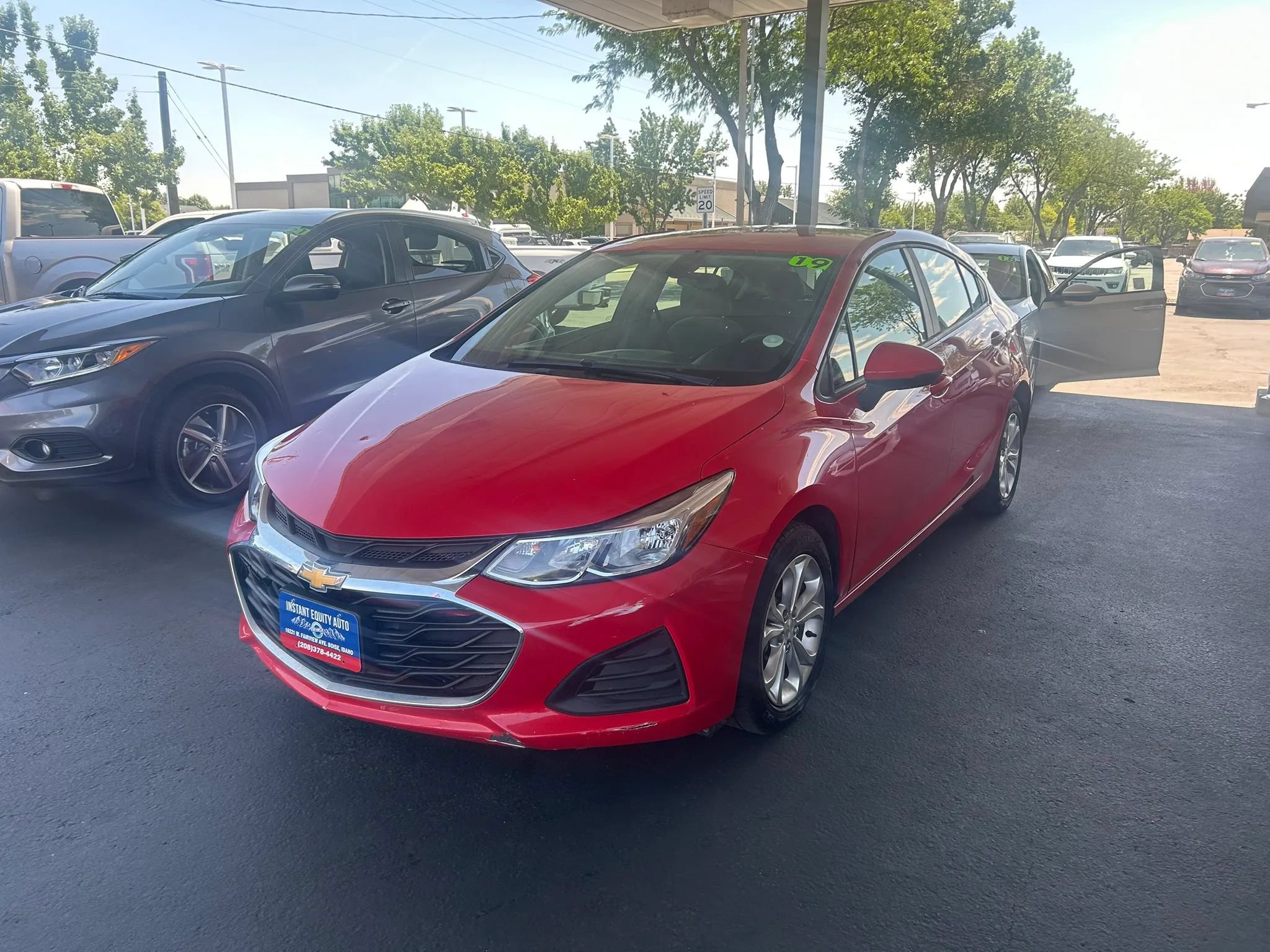 Used 2019 Chevrolet Cruze LS w/ LS Convenience Package FWD image 16