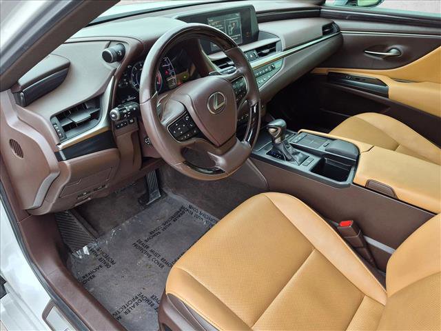 Used 2020 Lexus ES 350 w/ Premium Package FWD image 10