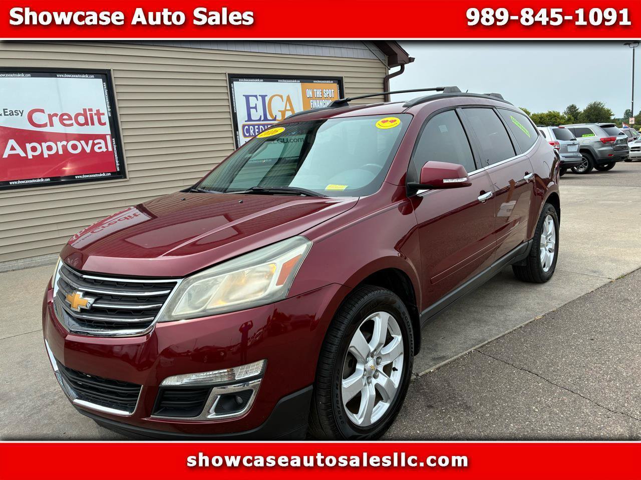 Used 2016 Chevrolet Traverse LT w/ Style and Technology Package FWD image 1