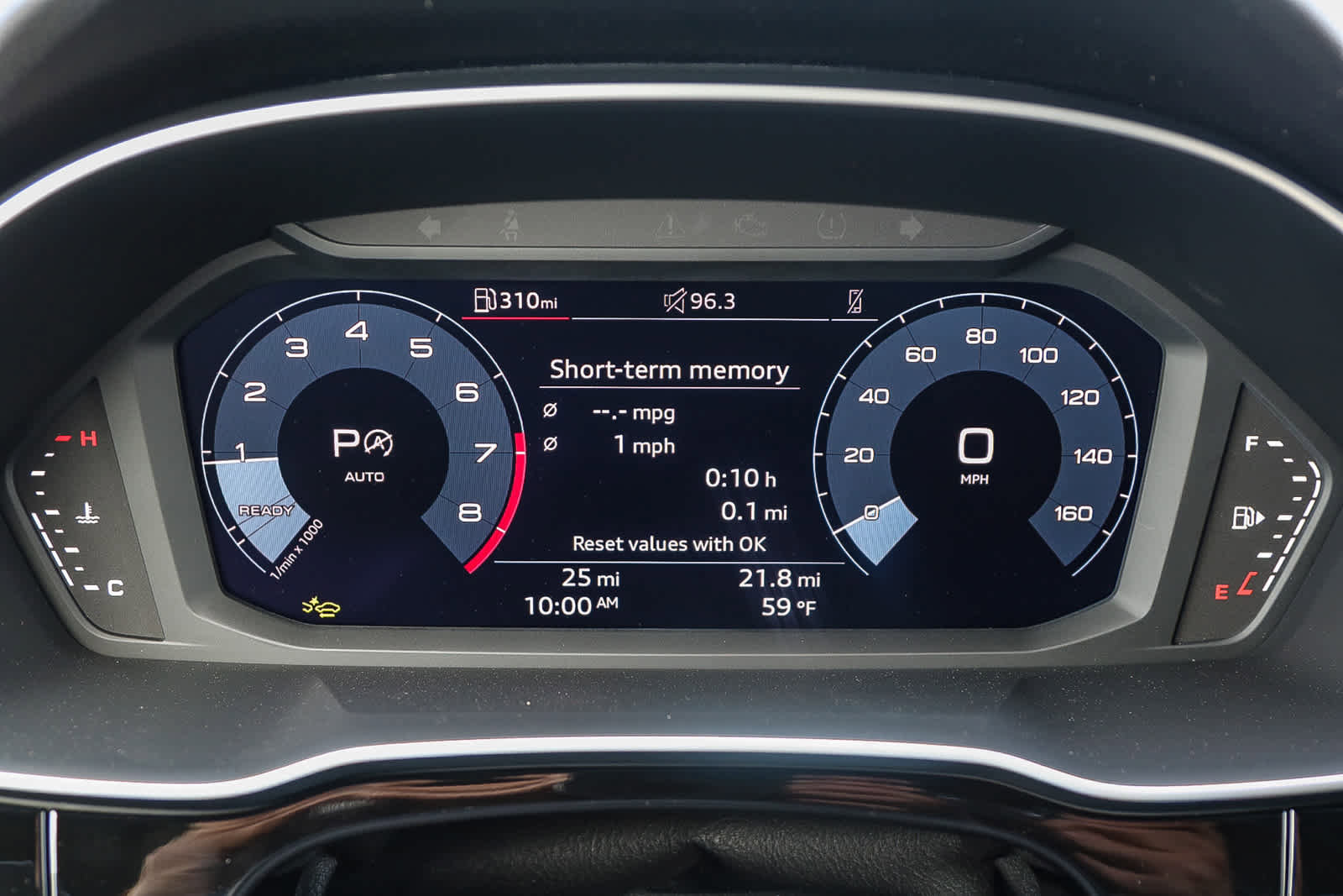 Used 2025 Audi Q3 2.0T Premium w/ Convenience Package image 23