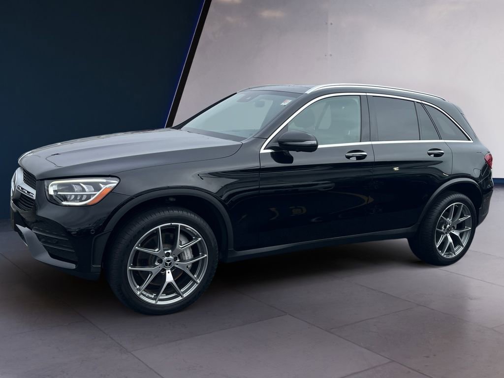 Certified 2022 Mercedes-Benz GLC 300 GLC 300 image 2